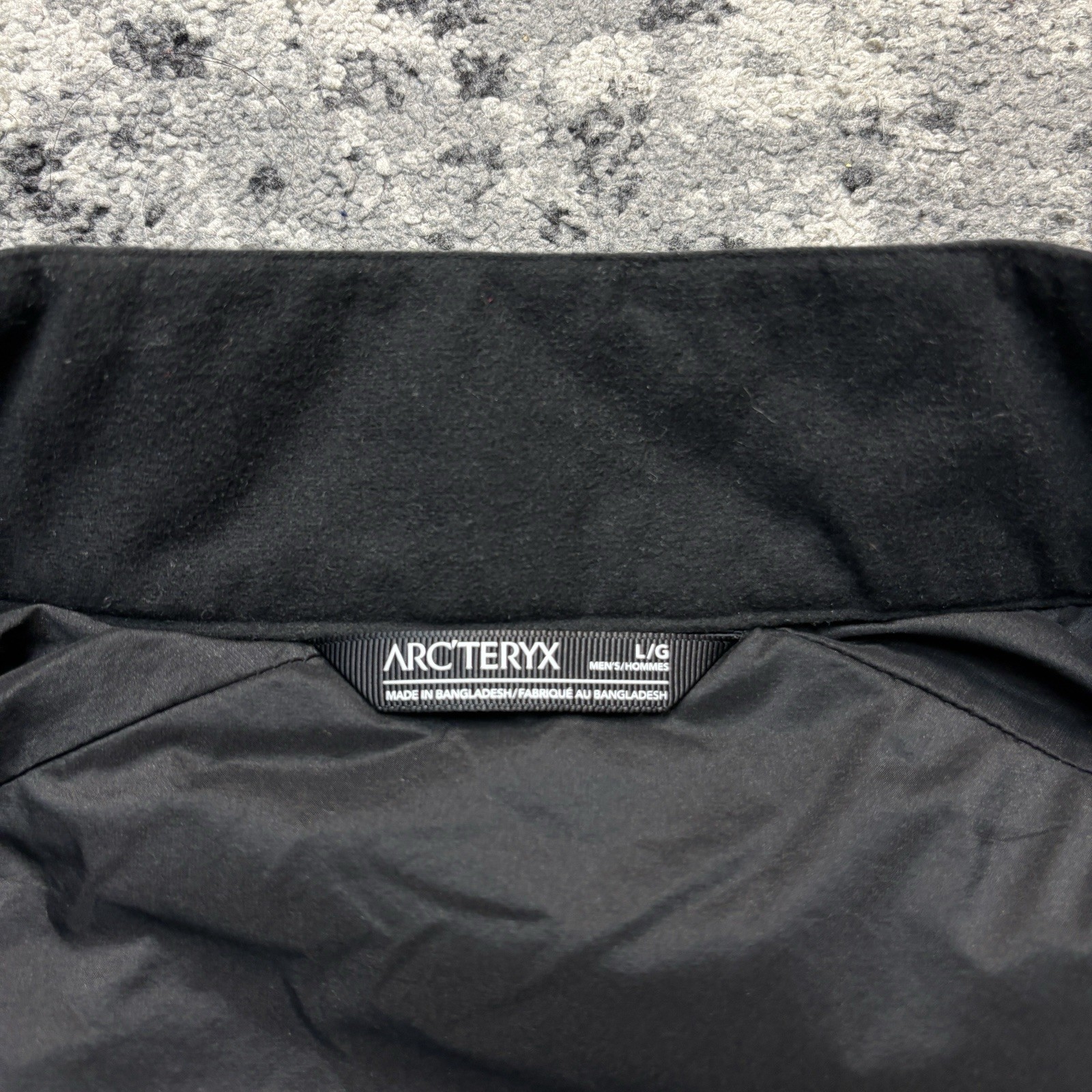 ARC'TERYX Arcteryx Atom LT Giacca Giubbotto Nero Uomo Grande Gorpcore Isolato Leggero