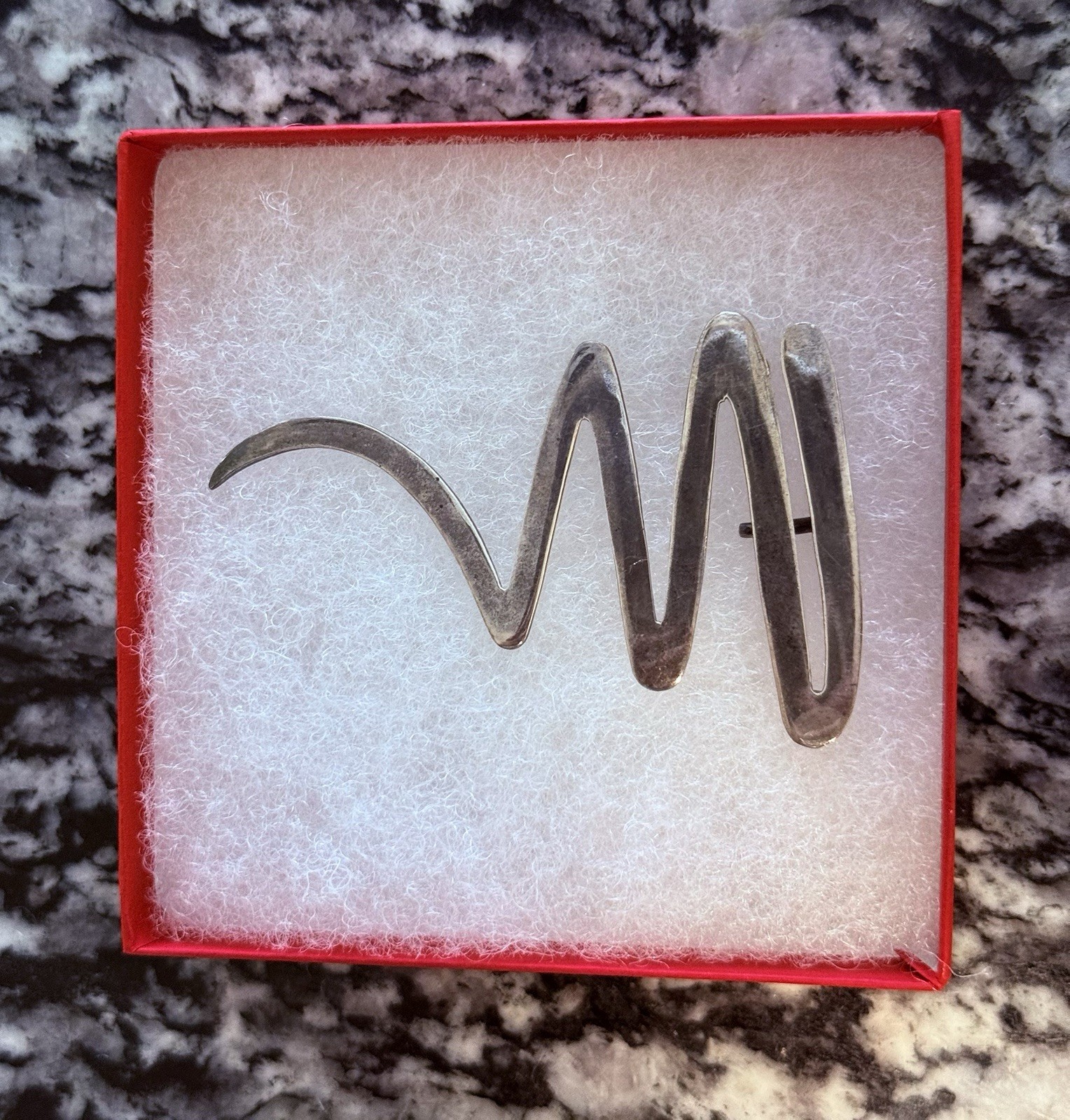 SOLID .925 STERLING SILVER PIN/PENDENT - ZIG ZAG … - image 2