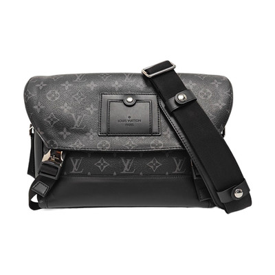Louis Vuitton Voyager Series Classic Monogram Coated Canvas - Very Good #EH2OSX