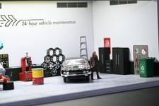 Diorama 1/64 Garage Model LED Lighting Parking Lot Scene Display Case Gift US