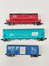N SCALE MINI LOT AHM STAUFFER 52508 BACHMANN PC 324326 COVERED HOPPERATLAS RF&P