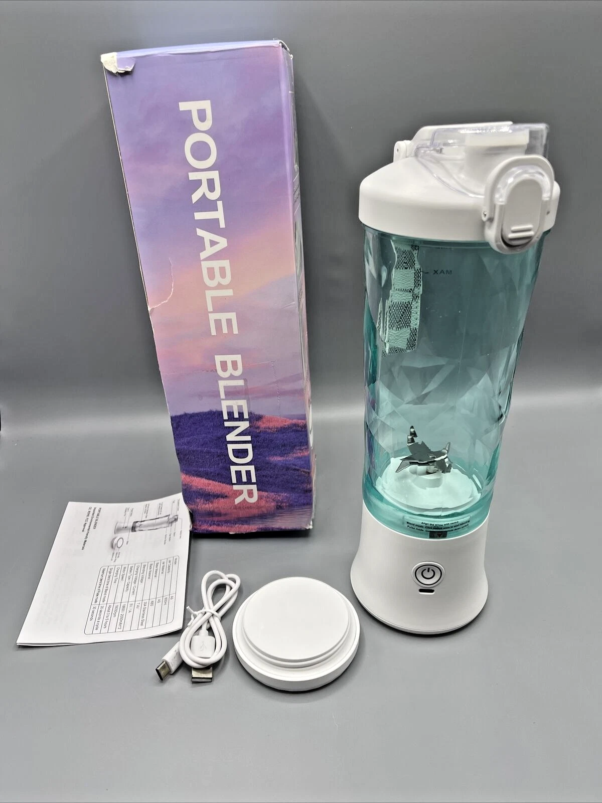 Portable Blender, Personal Size for Shakes and Smoothies White
Opens in a new window or tab