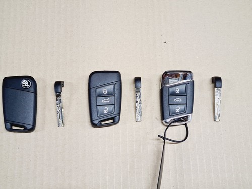 SKODA KODIAQ 2018-2024 NEW GENUINE KEY SET / DRIVER DOOR LOCK 3 x KEY FOB - Picture 10 of 10