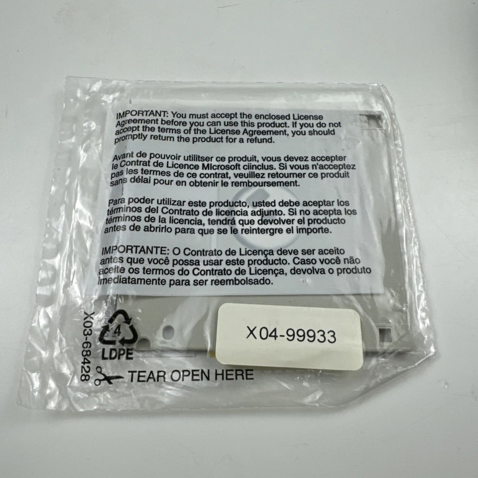 Microsoft Windows 2000 Professional Server on 1.44 MB Floppy Disks New - Image 2 of 2