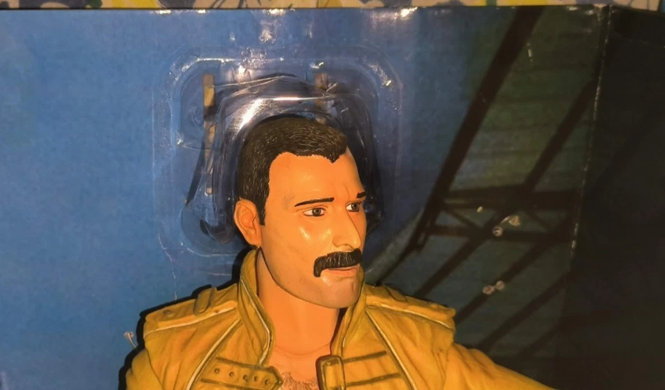 Figurine Freddie Mercury by NECA 45 cm / 18" (2006) RARE ! - Photo 2/4
