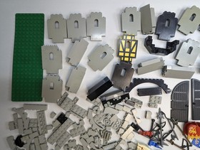 Lego Castle Lot Bundle Knights Knights Flags Parts 6080 6081 6074 6073