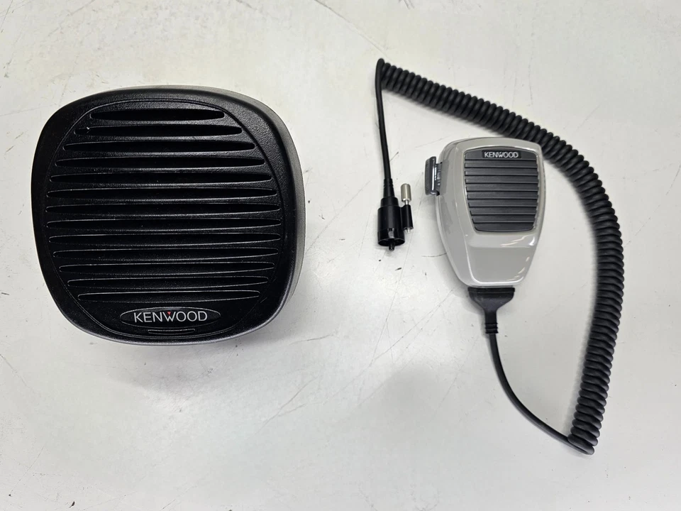 Radio móvil Kenwood TK-790 VHF (148-174 MHz) (montaje avanzado/remoto) Foto 4 de 4