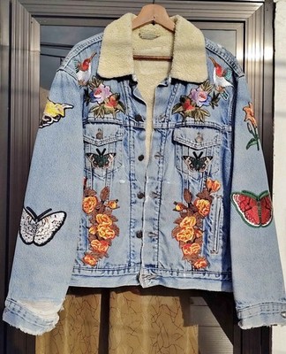 Women's Blue Short Jean Jacket Sherpa Collar Lined Floral Butterfly Tiger