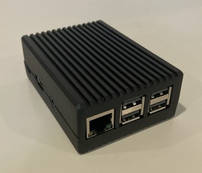 Raspberry Pi 3 Model B 1.2GHz 64bit CPU 1GB RAM with Case and Power Supply