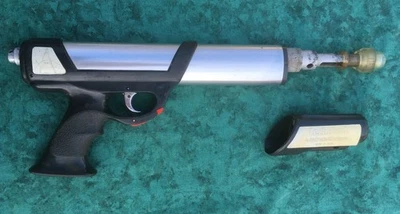 Technisub Pulce 40 Star Wars Boba Fett in Esb Sidearm - Photo 1/4