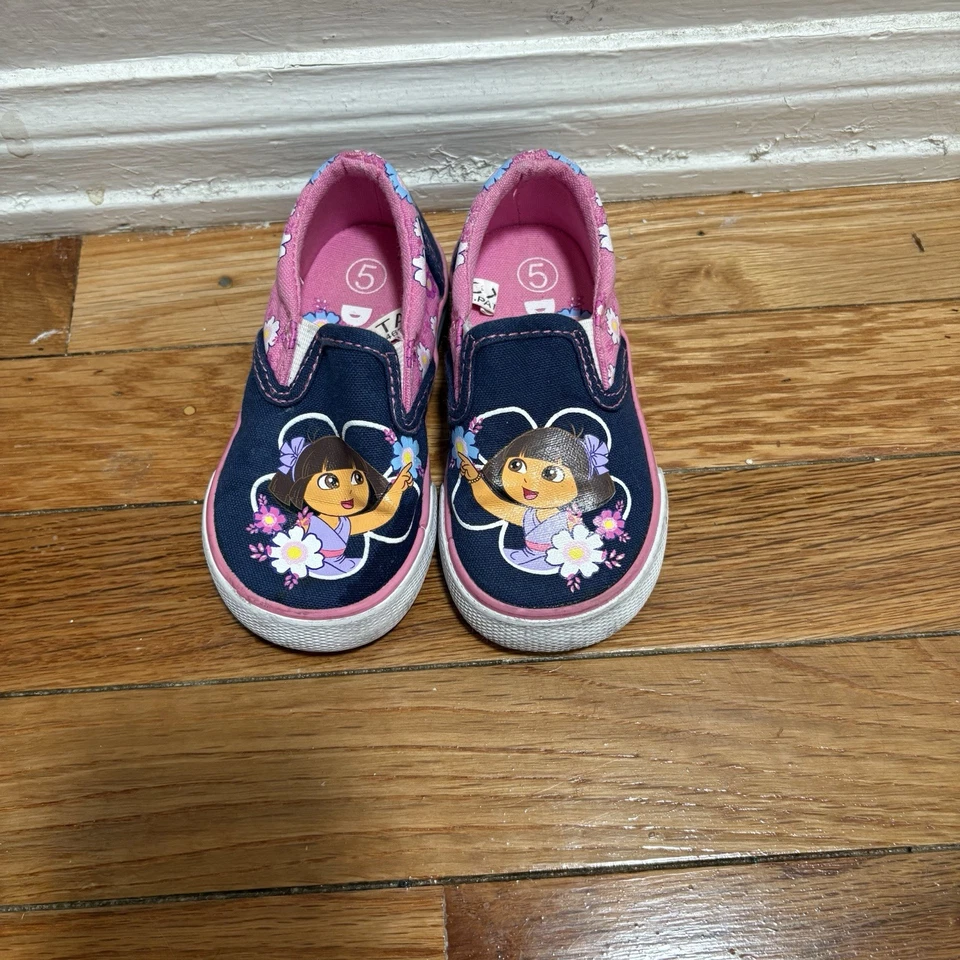 Zapatos de tenis Dora The Explorer de lona sin cordones Nick Jr talla 5 florales para niños pequeños Foto 3 de 4
