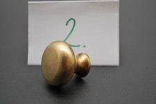 Möbelknauf, Schubladengriff, Schrankgriff, Schranktürknauf aus Vollmessing, Nr.2