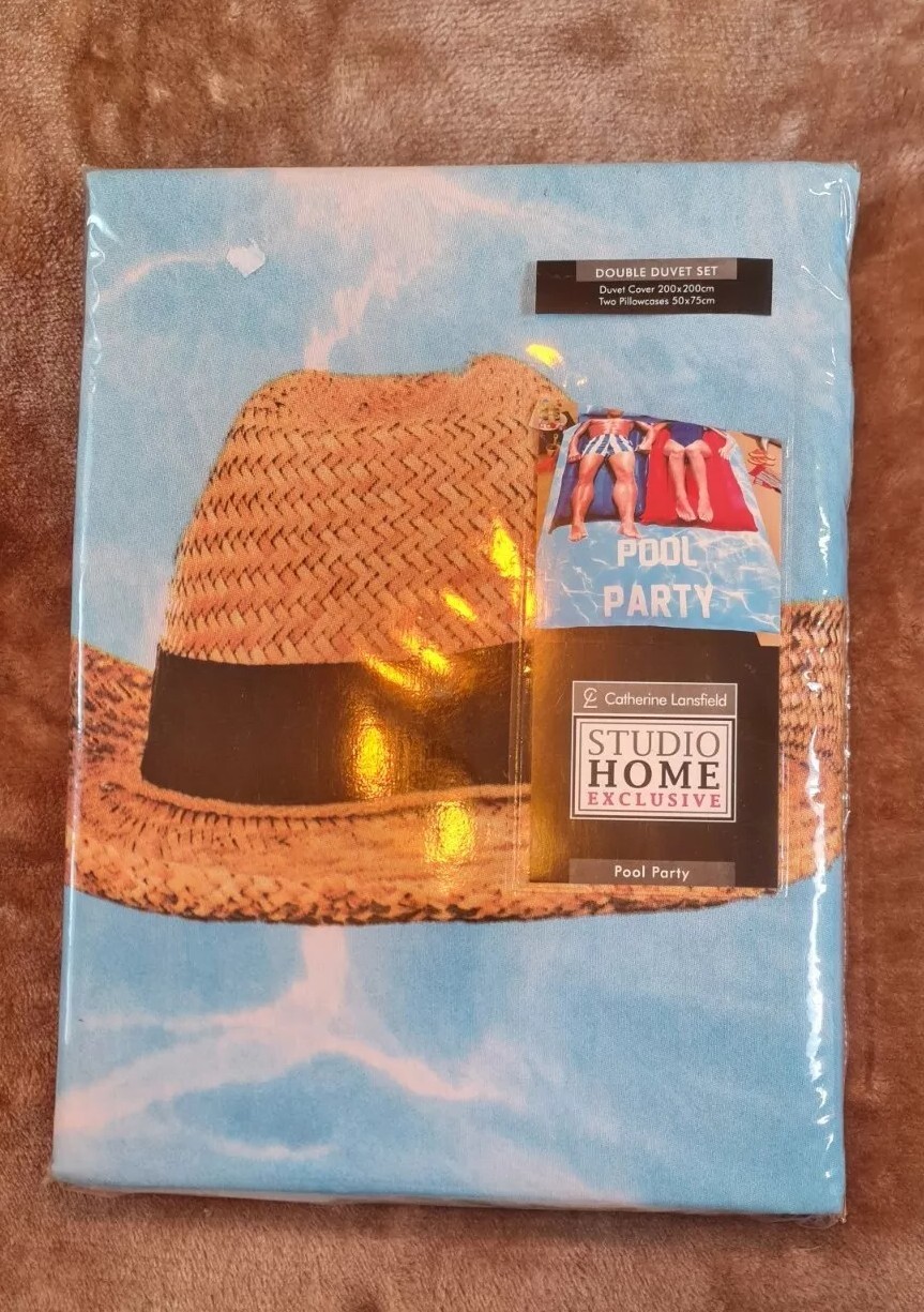 JUEGO EDREDÓN DOBLE PISCINA FIESTA NUEVO EN EMBALAJE REGALO PLAYA VERANO. A