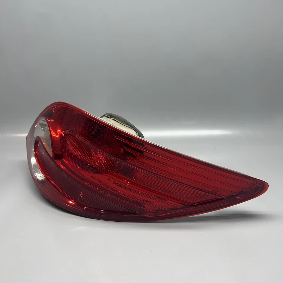 MERCEDES BENZ R500 尾灯右乘客 2006 2007 2008 2009 A2518200464 — 第 2/4 张图片
