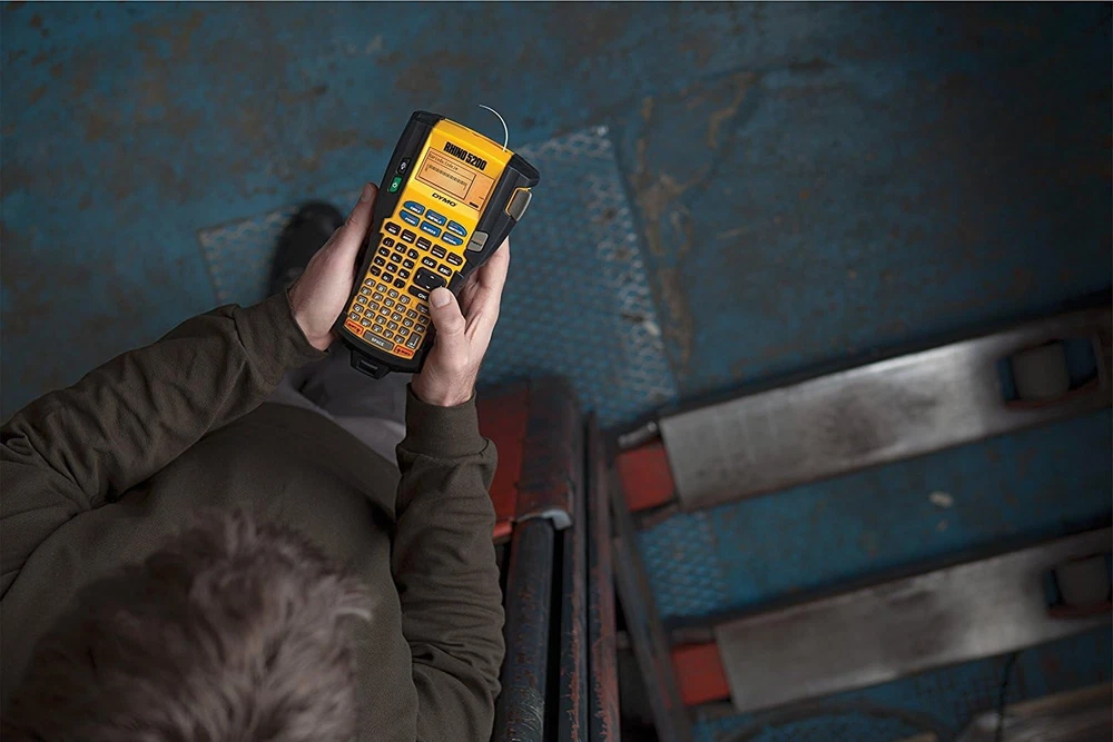 Industrial Label Maker Rhinopro 5200 with Carry Case for Job Sites