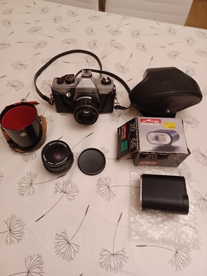 Praktica MTL 5B Spiegelreflexkamera Mit 2 Objektiven Und Blitz