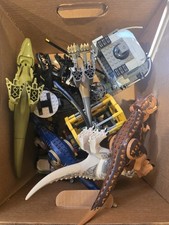 lego jurassic world Lot  Read Description 