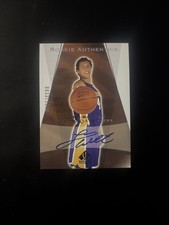2004 Luke Walton Sp Authentic Rookie Autograph #176  0033/1250