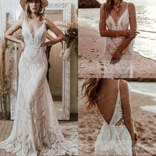 Boho Mermaid Wedding Dresses V-Neck Spaghetti Straps Backless Beach Bridal Gowns