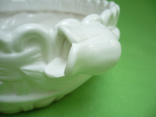 Vintage SL p CO pottery BOWL w/basketweave & wrapped TULIPS in raised relief.Exc - Picture 6 of 12