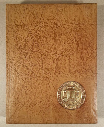 1974 NUCLEUS, Newark College of Engineering NJ Yearbook, Hardcover Illustrated - 第 1/11 張圖片