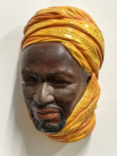 legend chalkware head Nigerian bossons vintage plaque - Picture 1 of 4