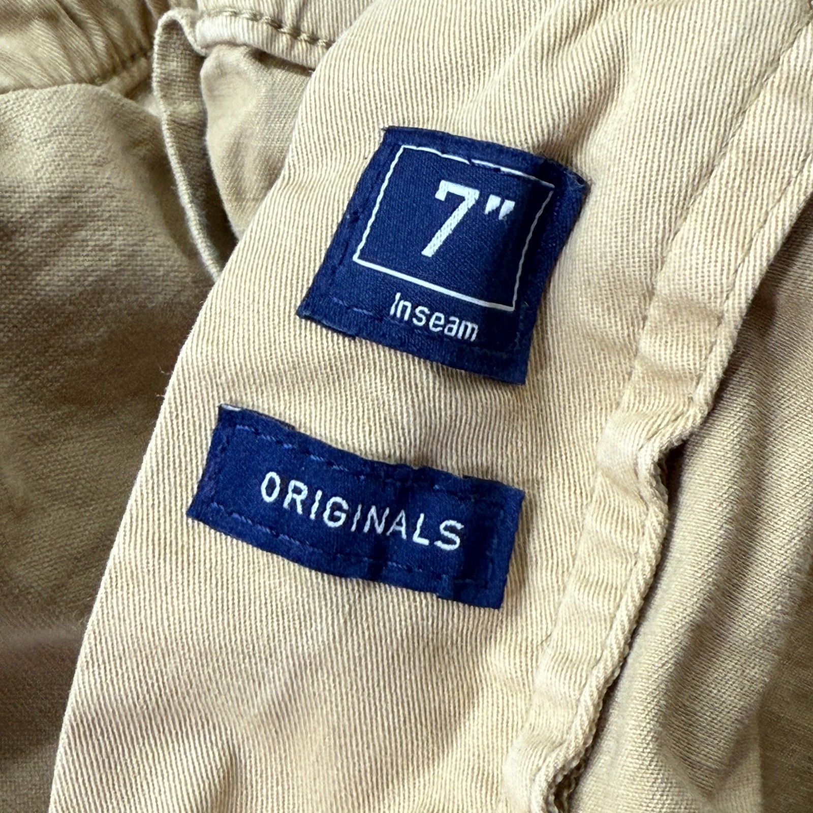 Chubbies Staples Shorts Men XL Beige Khaki 7" Elastic Regular Fit Stretch b101