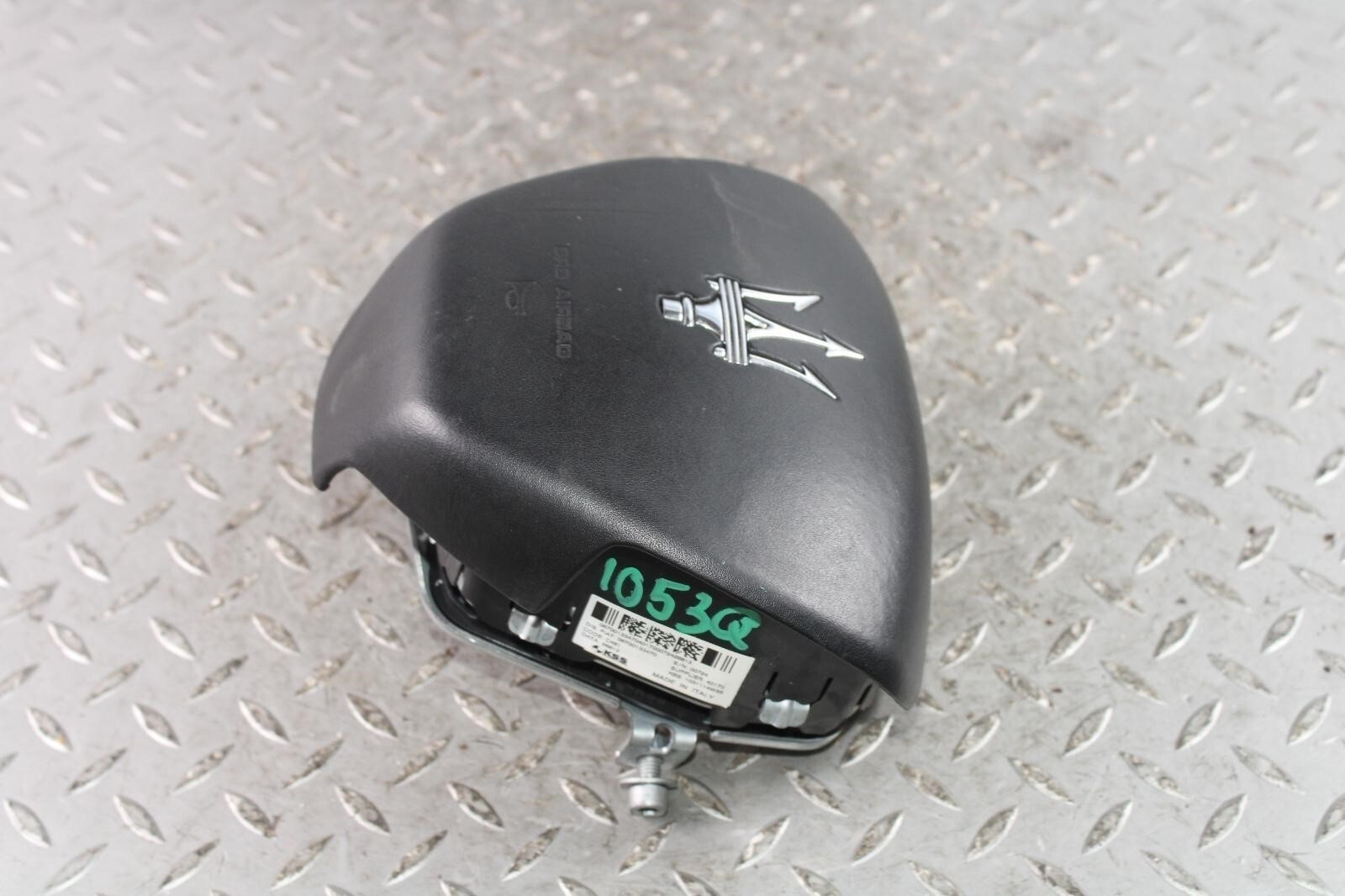 Maserati Ghibli 2014 LEFT Steering wheel