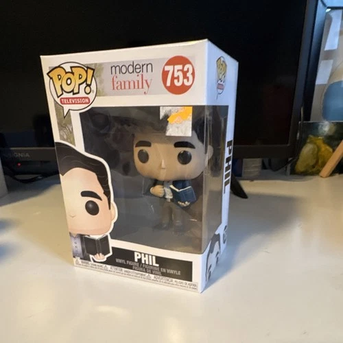 Funko Pop! Vinyl Modern Family Phil #753 Television Figure 2018