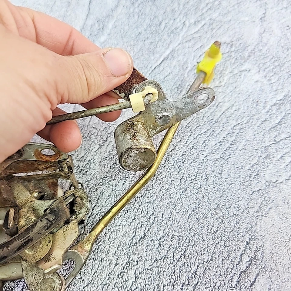 Conjunto de pestillo de puerta del conductor DSM LH garra láser eclipse 1990-1994 primera generación OEM usado Foto 3 de 4