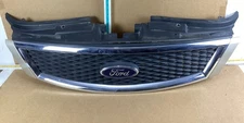 2005-2007 Ford Five Hundred Front Bumper Grille Assembly 5G1X-8700-AB OEM