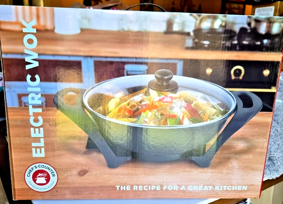 Chef's Counter Electric Wok w/ Lid 2 Layer Non Stick Cookware New in Box