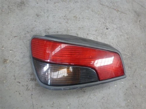 635194 Piloto Trasero Izquierdo para PEUGEOT 306 3/5 PT. (S1)(01.1993) XN 75239 - Imagen 2 de 3