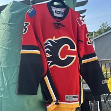 Calgary Flames Reebok size Large Phaneuf Authentic Autographed Jersey NEW w/tags