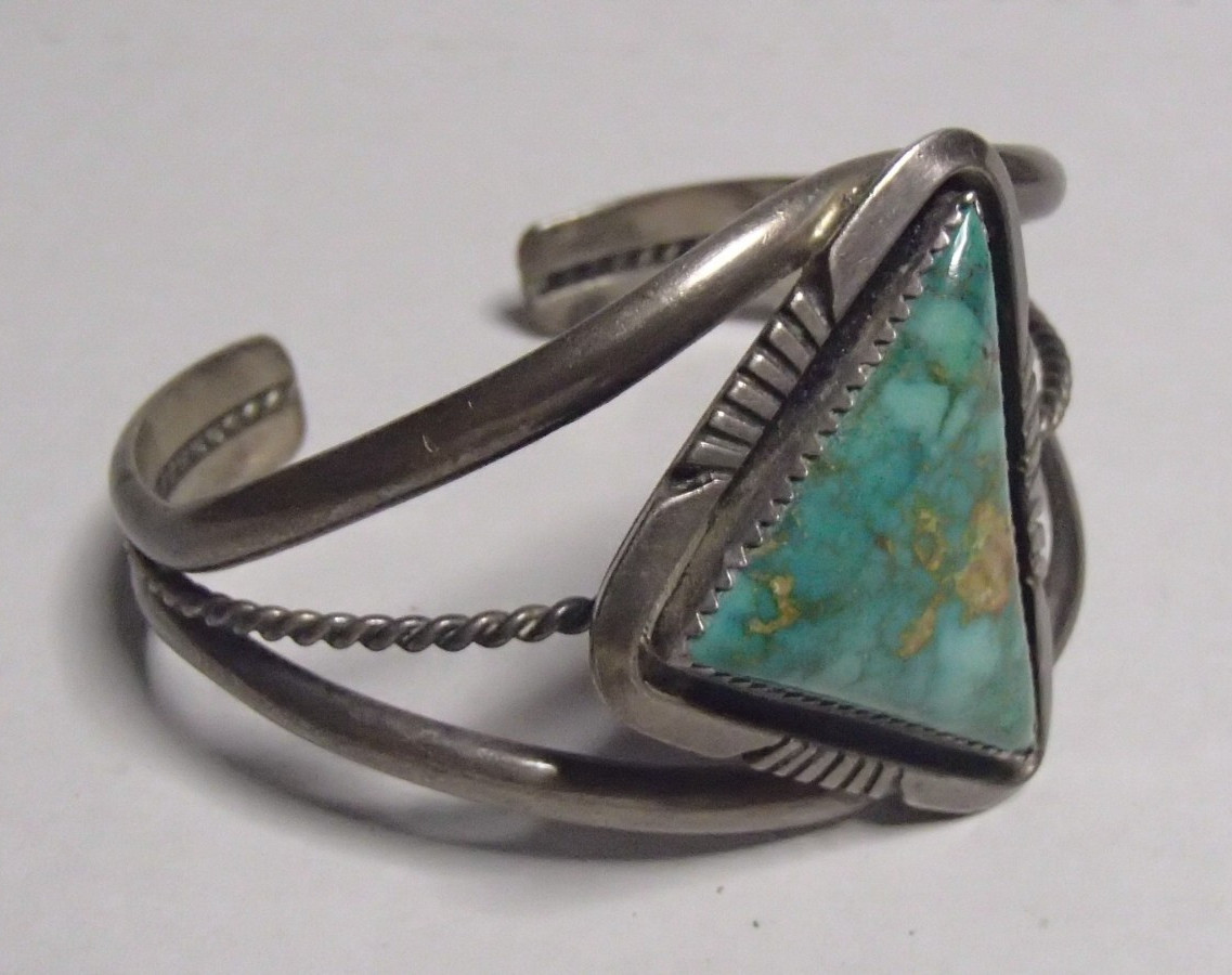 Vintage Native American Sterling Silver Turquoise Cuff Bracelet