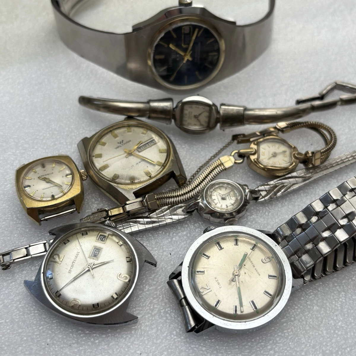 Vintage Modern Mixed Lot of 28 Watches Parts Repair Timex Strada Guess Elgin + Seiko Watches para baligya sa Los Chaves, New Mexico  main image 3