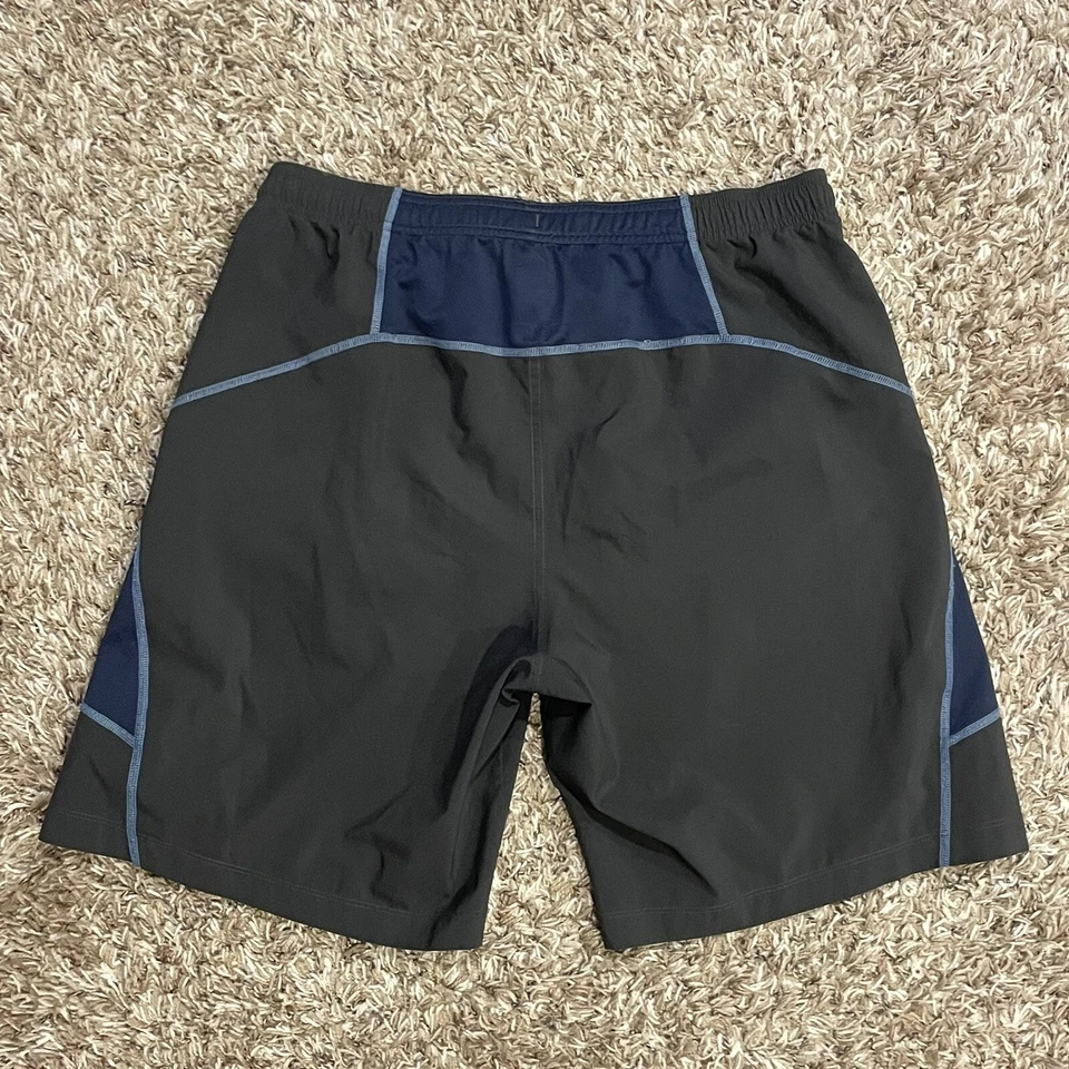 The North Face FlashDry Athletic Running Shorts Grey Blue Men Medium 8.5” Inseam - Image 2 of 4