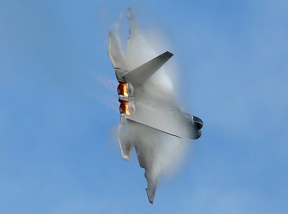 LANGLEY AFB F-22 RAPTOR D パッチ ラプター LANGLEY AFB F-22 RAPTOR DRIVER パッチ ラプター - メルカリ