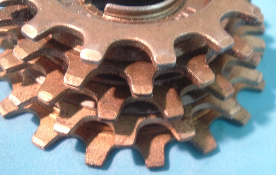 Regina Extra Oro Gold 14T-18T 5-Spd Road Freewheel NEW/NOS Vintage-Italian Thrd - Image 4 of 4