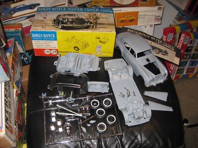 ITALERI 1/24 - Maquette A Monter Rolls-Royce Phantom 2 (Boîte Scellee