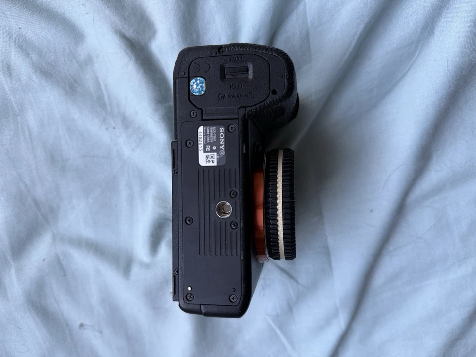Sony Alpha 7S II, photo 4 of 5