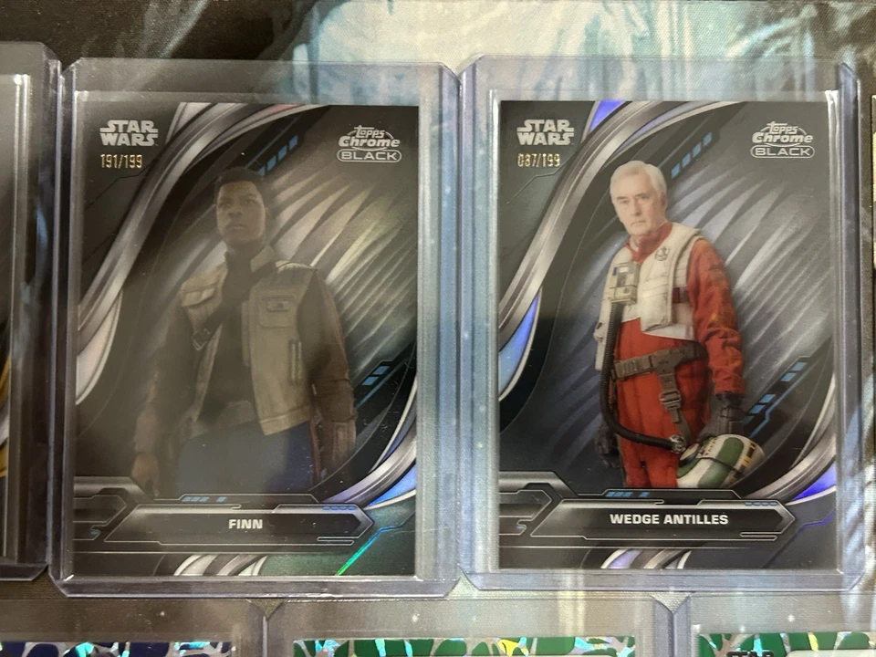Lote de 33 bases y numerados Star Wars Topps 2023 cromados negros y High Tek/75/50🔥 Foto 3 de 4