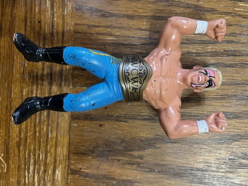 Vintage 1990 WCW Galoob Sting Wrestling Action Fig...