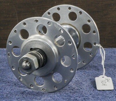 Vintage Bayliss Wiley Road Bike Front HUB 32h British Continental