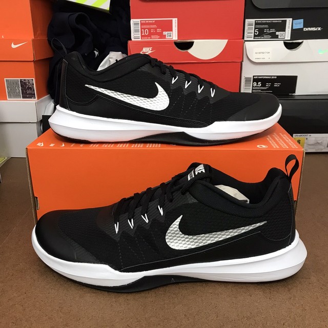 nike legend trainer red