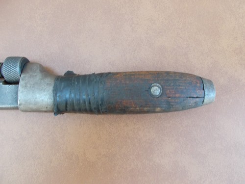 Antique COES Billings Adjustable Pipe Wrench With Wood Handle 15" Long - Picture 7 of 8