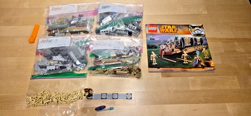 LEGO Star Wars: Battle Droid Troop Carrier (75086) w/ manual