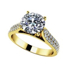 4,10Kt Zertifiziert Weiß Diamant Ring Im Gelbgold-Finish