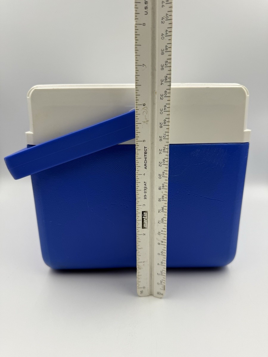Coleman 5885 Flip Top Cooler Blue White Vintage USA Camping Lunch
