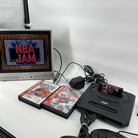 Sega Genesis Model MK-1631A Console Bundle - Sonic & Knuckles & More. Serviced!!